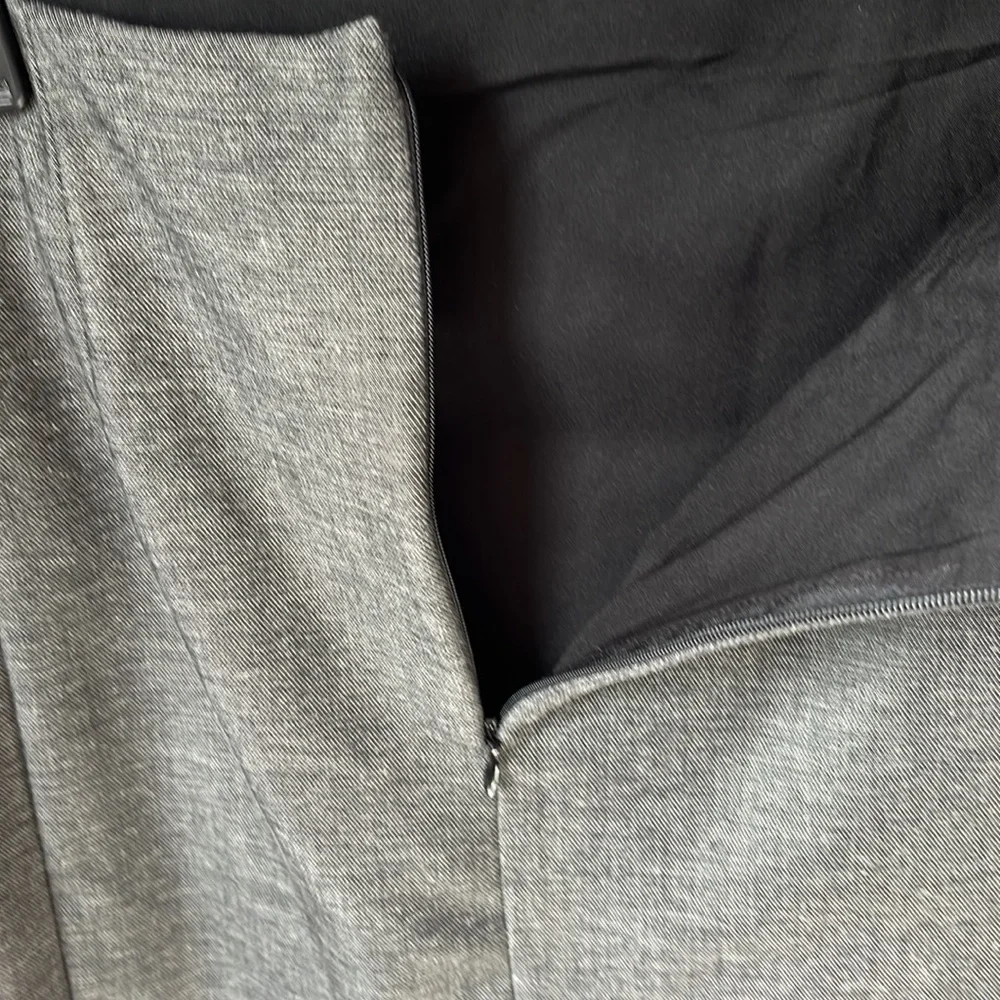 Express Gray Pencil Skirt Career Office Lined Knee Length Size 6